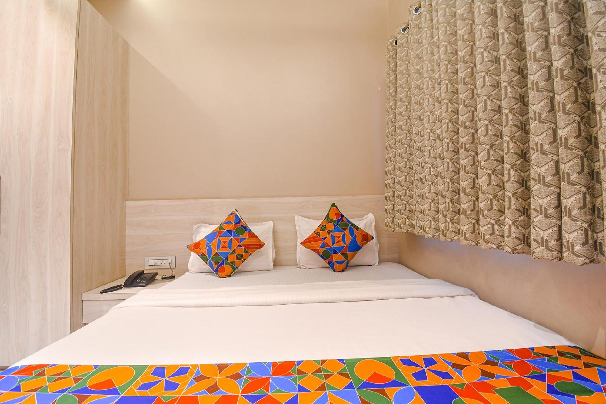 Fabhotel Kitchen Q Inn - Belaghata Калькутта Экстерьер фото