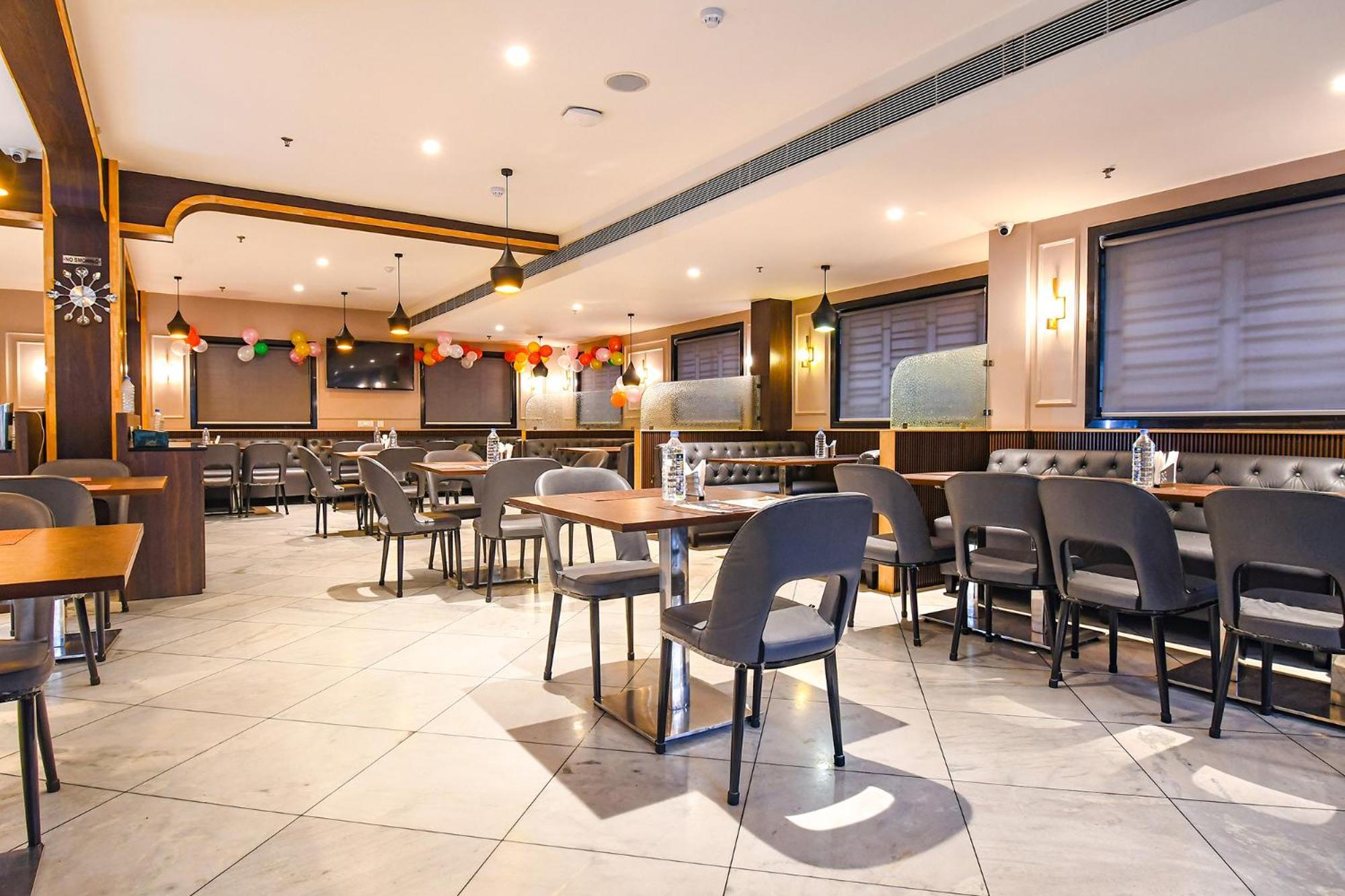 Fabhotel Kitchen Q Inn - Belaghata Калькутта Экстерьер фото